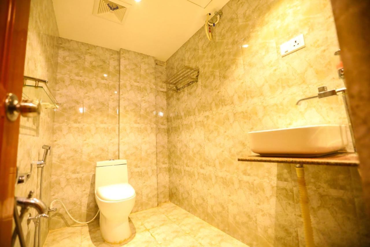Nitheesh Residency Hotel Kanchipuram Exterior photo