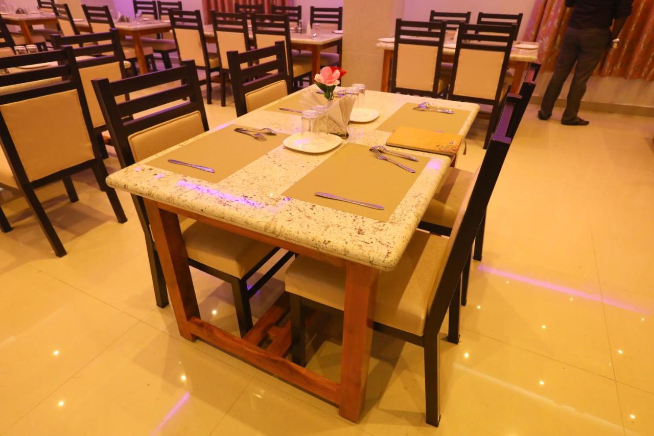 Nitheesh Residency Hotel Kanchipuram Exterior photo