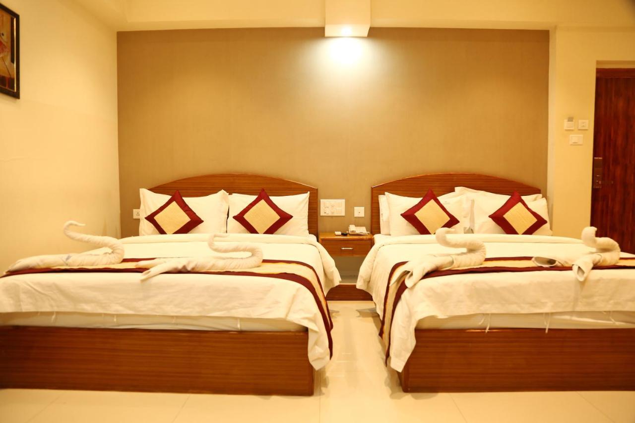 Nitheesh Residency Hotel Kanchipuram Exterior photo