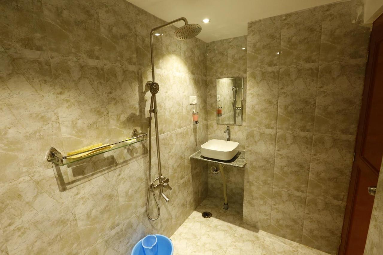 Nitheesh Residency Hotel Kanchipuram Exterior photo