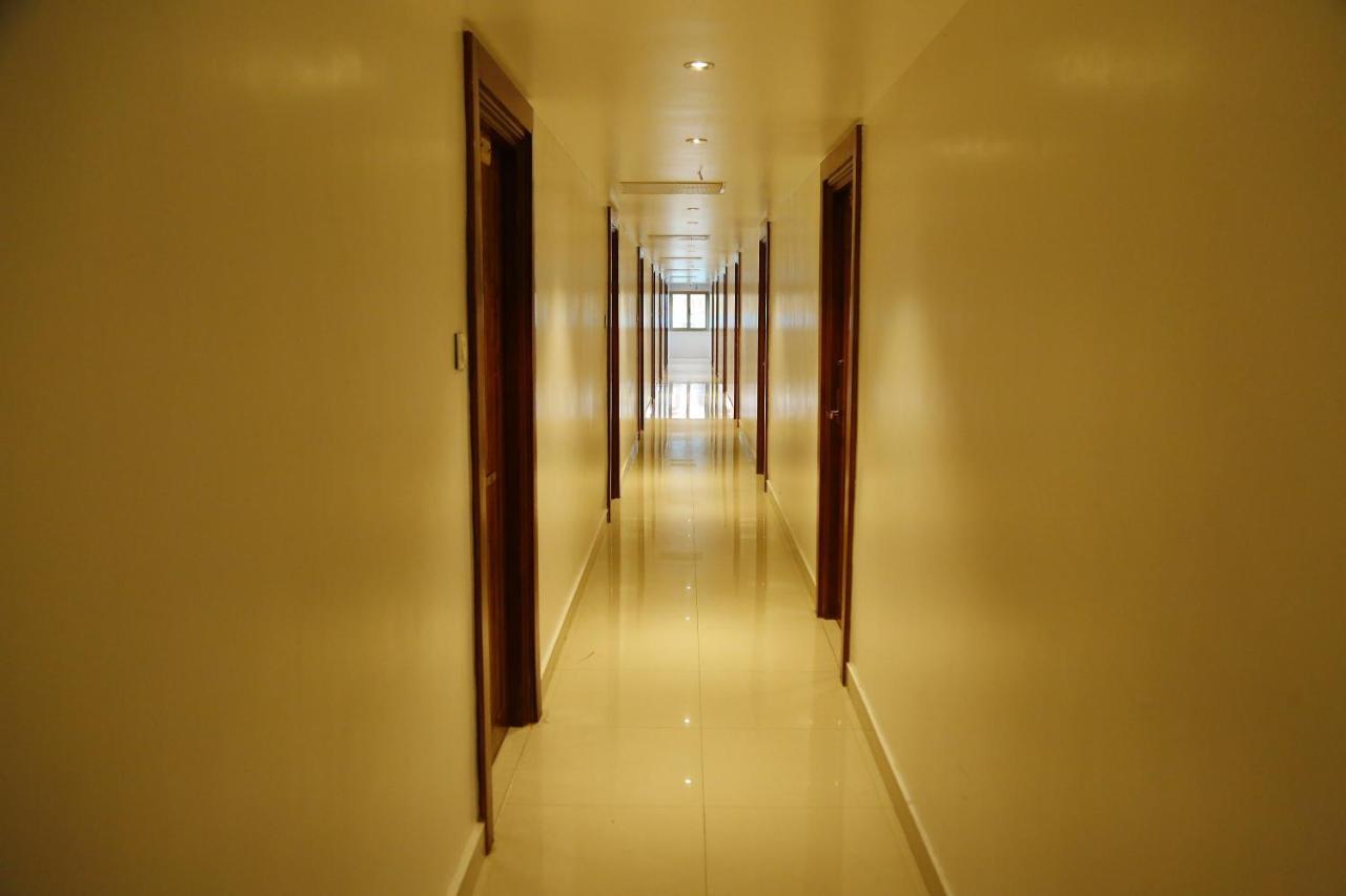 Nitheesh Residency Hotel Kanchipuram Exterior photo